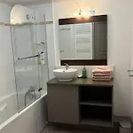 Belle Vue Apartment *